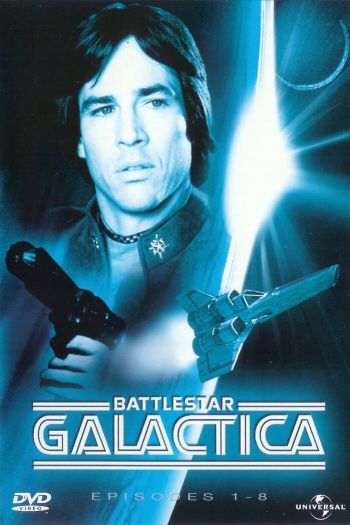 Смотреть онлайн Звездный крейсер Галактика (1978)